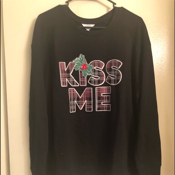 Crown & Ivy KISS ME Terry Sweeper Top SZ. 1X - Picture 4 of 6